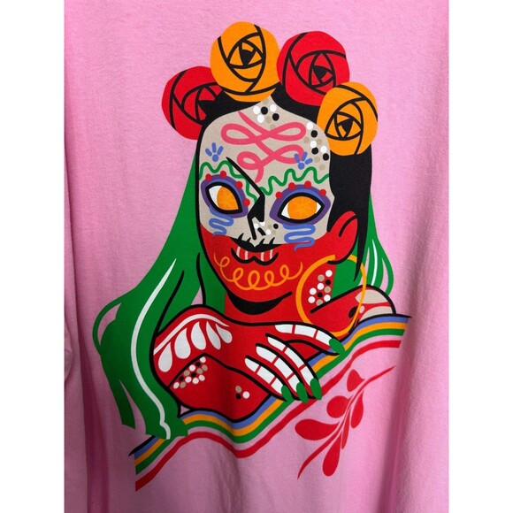 Urban Outfitters XXL Dia Pacheco Golden Hour Graphic T-Shirt Pink Crewneck NWT - Picture 4 of 9